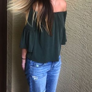 La Hearts off the shoulder top